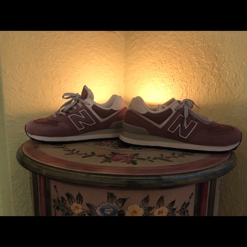 Women’s New Balance 574